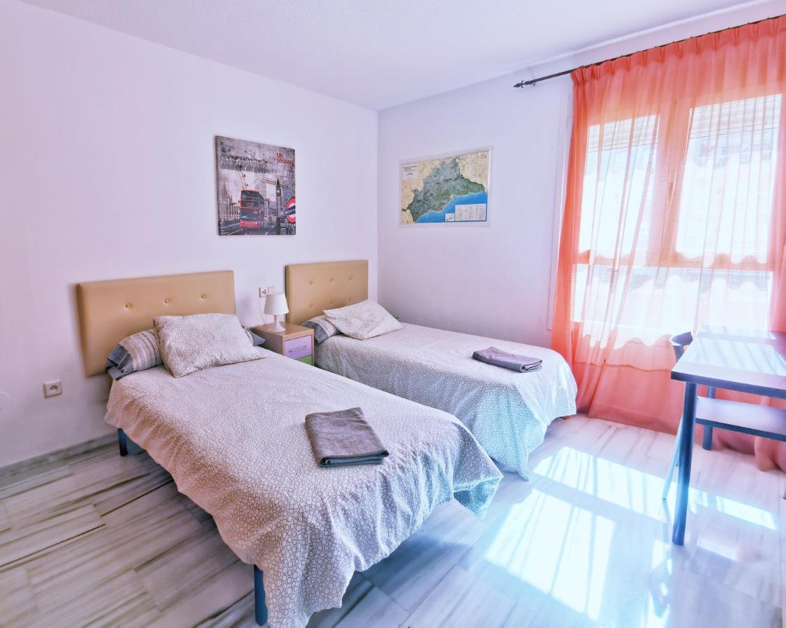 Neptuno Apartment: Sun, Beach And Relax In Huelin Málaga Eksteriør billede